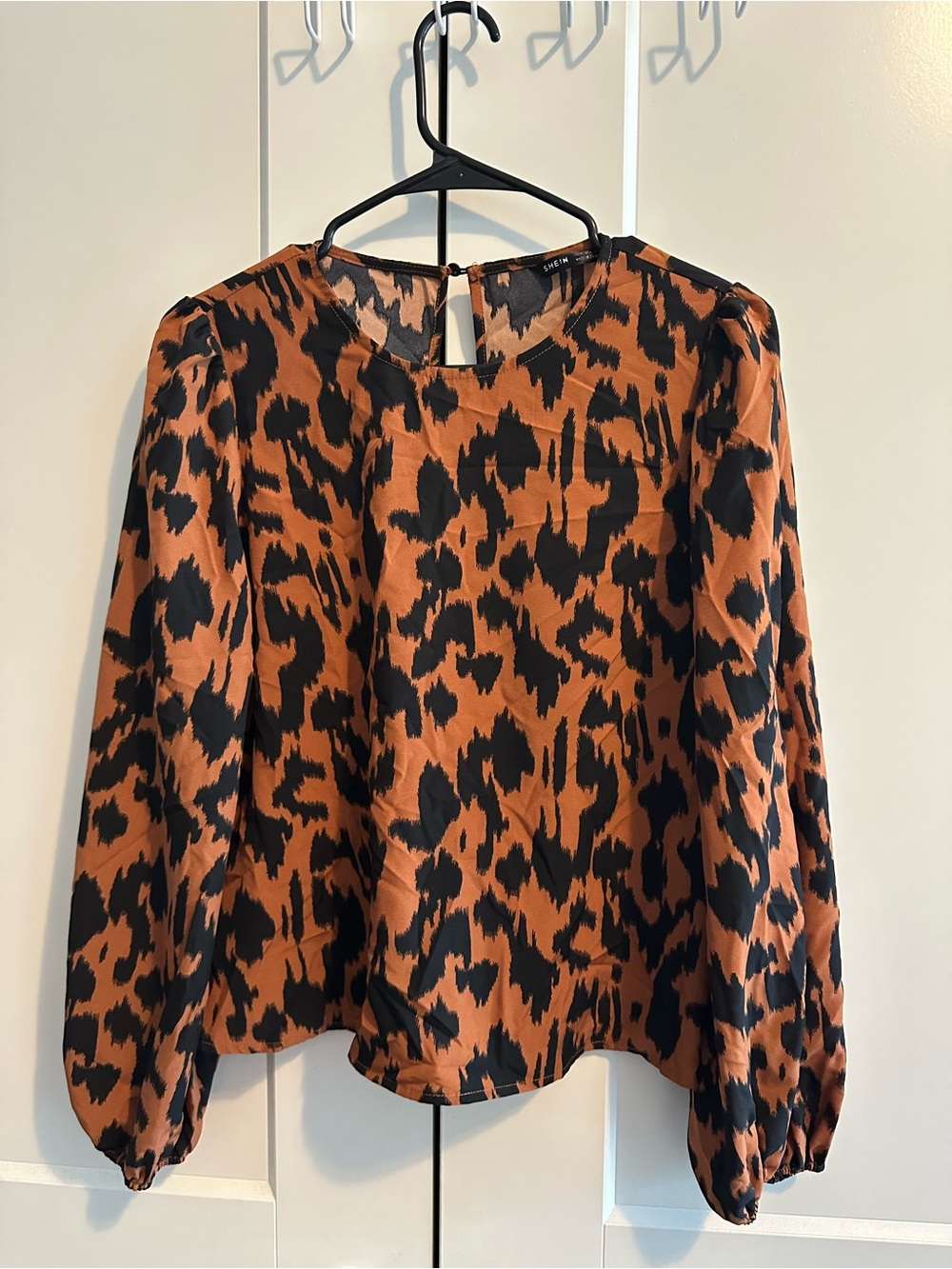 SHEIN Women's Black and Brown Animal Print Long-Sleeve Top